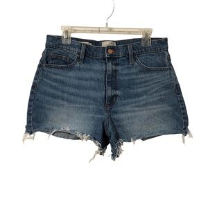 Universal Thread highest rise shortie short